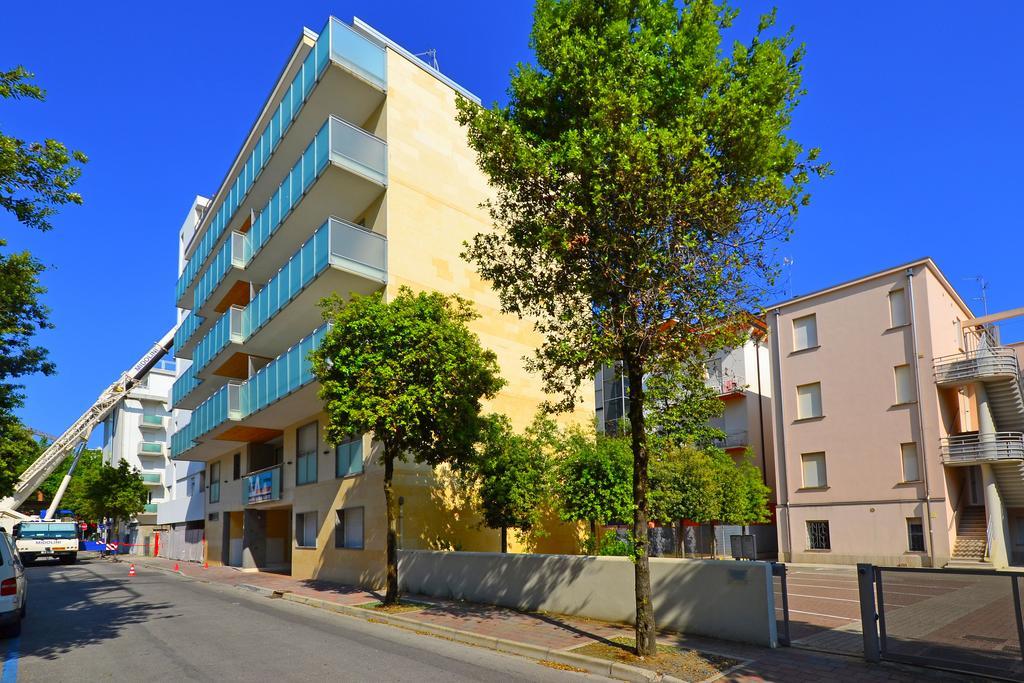 Appartamenti Mare Lignano Sabbiadoro Esterno foto